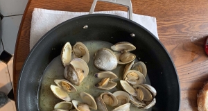 Scott Ure's Clams And Garlic