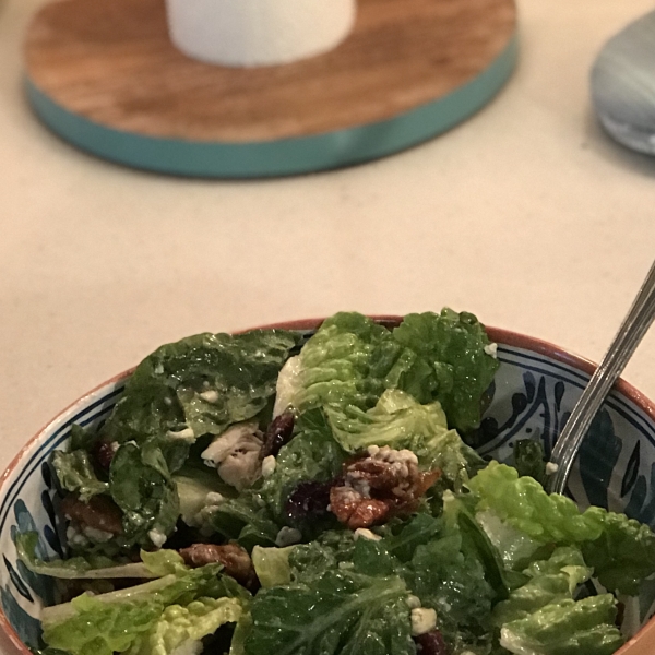 Missy's Candied Walnut Gorgonzola Salad