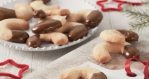 Vanilla Crescents with Nutella® hazelnut spread