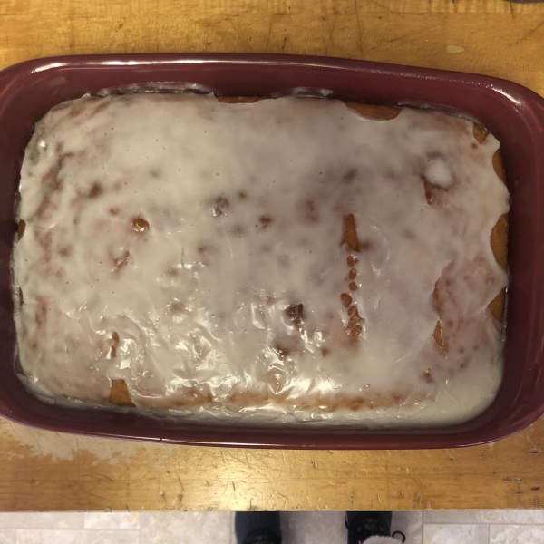 Michelle's Honeybun Cake