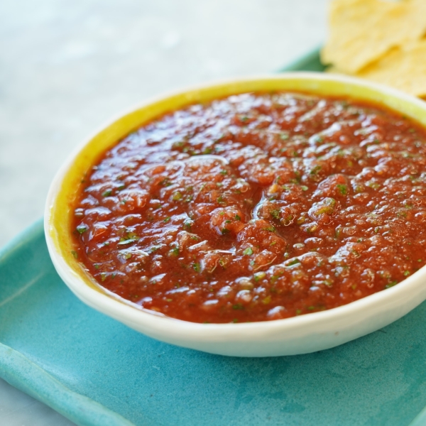 Fresh Restaurant-Style Salsa