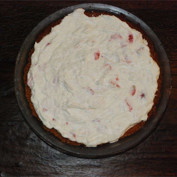 Aunt Barbara's Strawberry Pie