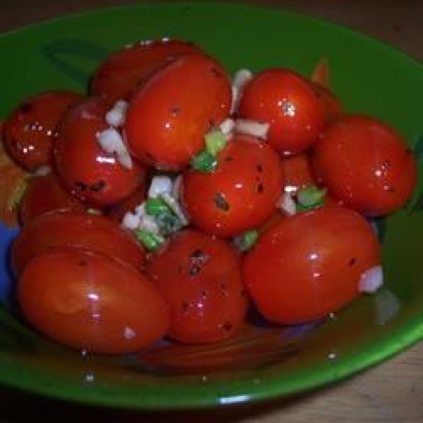 Sauteed Cherry Tomatoes with Garlic and Basil