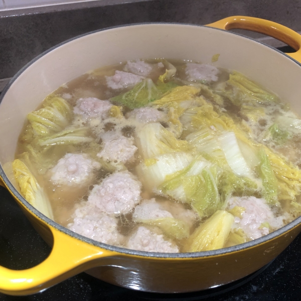 Chinese Lion's Head Soup