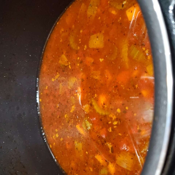 Instant Pot Hamburger Soup