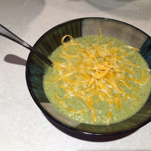 Low Carb Broccoli Soup
