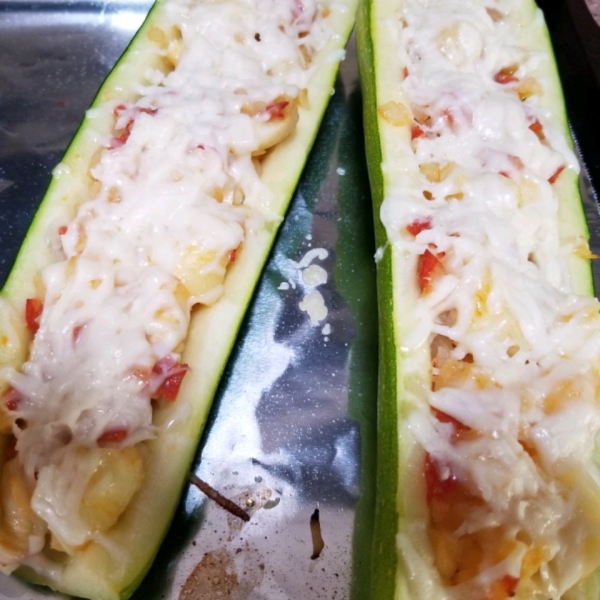 Pepperoni Stuffed Zucchini