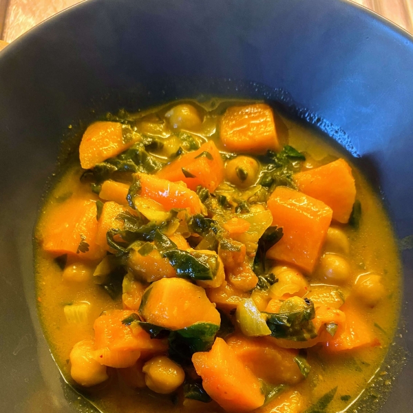 Vegan Sweet Potato Chickpea Curry