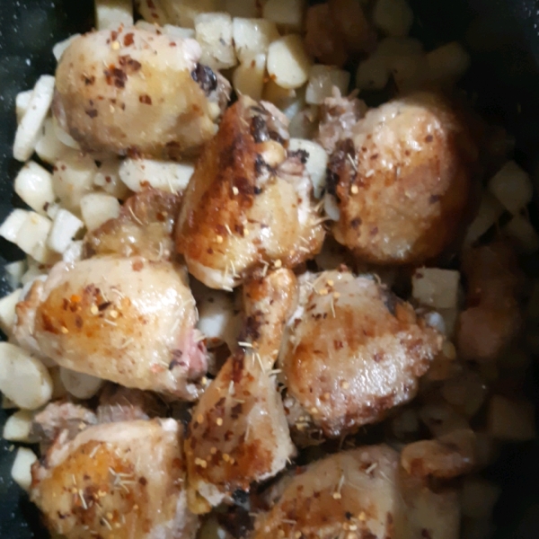Crispy Oven-Roasted Rosemary Chicken with Sausage and Potatoes