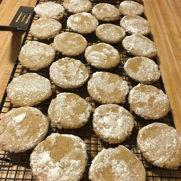 Spice Cookies with Crystallized Ginger