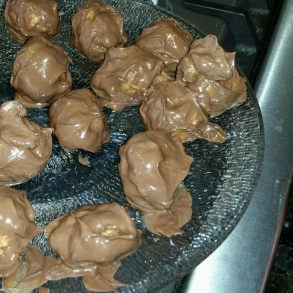 Crispy Rice Cereal Balls