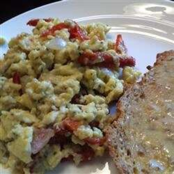 Scrambled Eggs with Sun-Dried Tomato