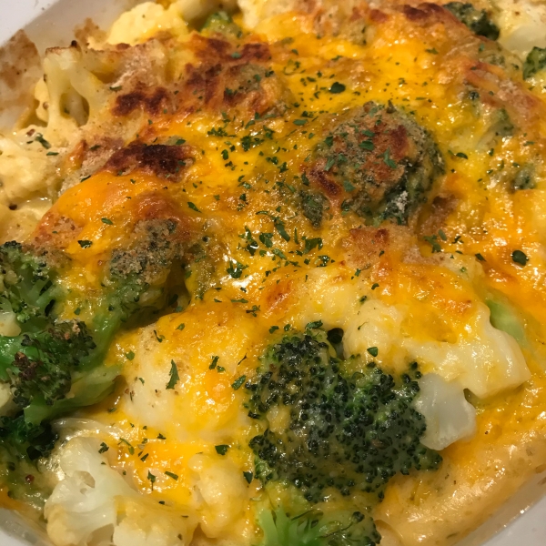 Cheesy Cauliflower and Broccoli Gratin