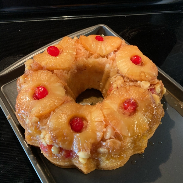 Hawaiian Pineapple Upside Down Cake