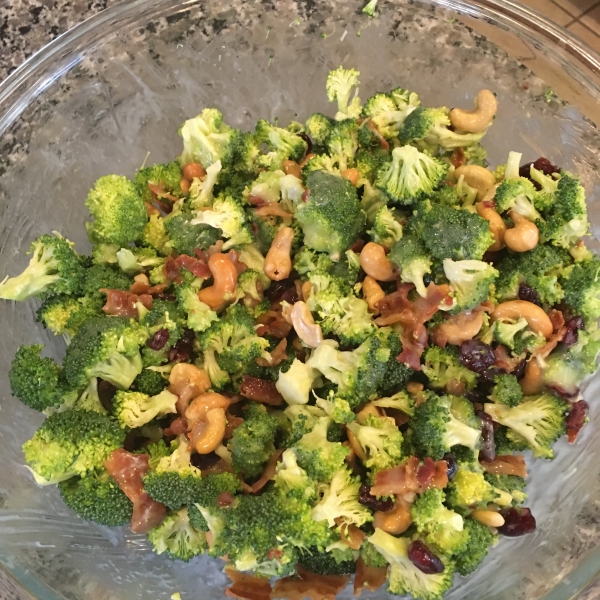 Broccoli Cashew Salad