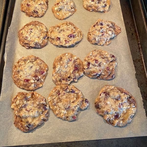 Chewy Chocolate-Toffee-Oatmeal Cookies with Cranberries