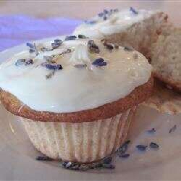 Lemon-Lavender Cupcakes