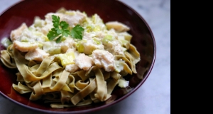 Fettuccine with Chicken, Leeks, and Gorgonzola