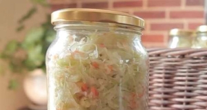 Homemade Fermented Sauerkraut