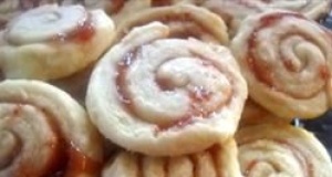 Apricot-Filled Pinwheels