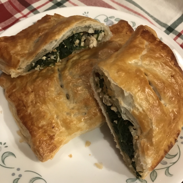 Chicken Spinach Feta Puff Pastry Pockets