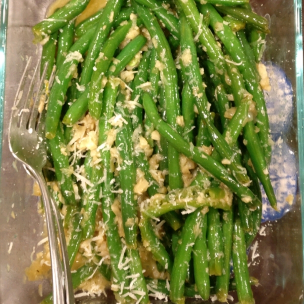 Garlicky Green Beans with Shallot