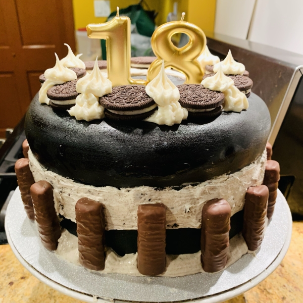 Chocolate-Covered OREO Cookie Cake