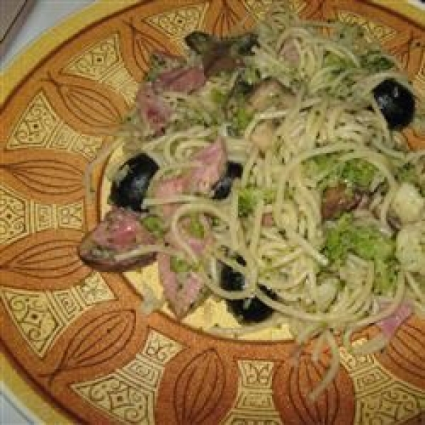 Garlic and Ham Spaghetti