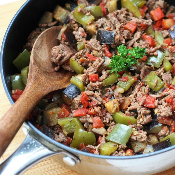 Spicy Low-Carb Eggplant with Beef and Tomatoes