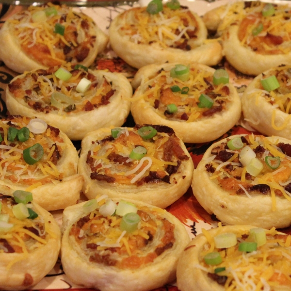 Stuffed Cheese Spirals