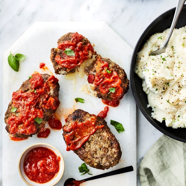 Air Fryer Cheese-Stuffed Mini Italian Meatloaves