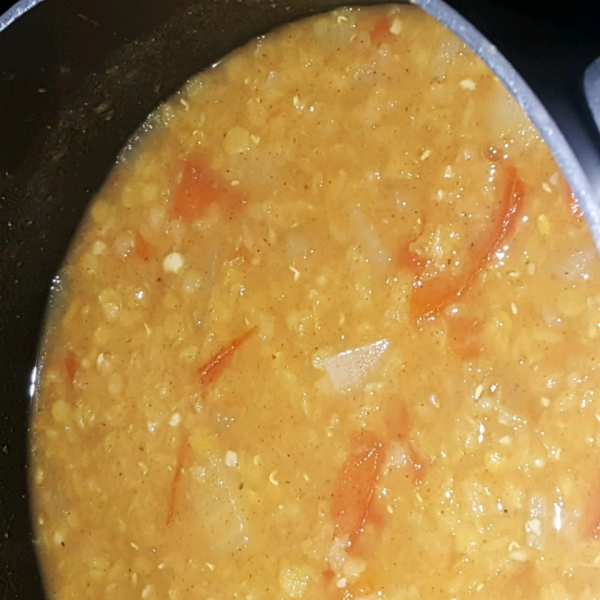 Jorge's Indian-Spiced Tomato Lentil Soup