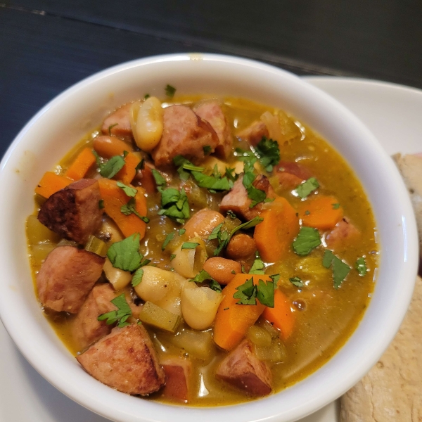 White Bean and Tomatillo Soup