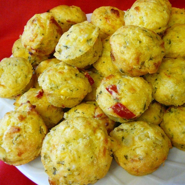 Basil, Roasted Peppers, and Monterey Jack Cornbread