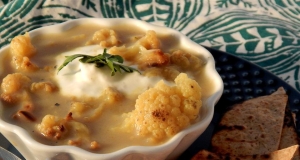 Curry Roasted Cauliflower Soup