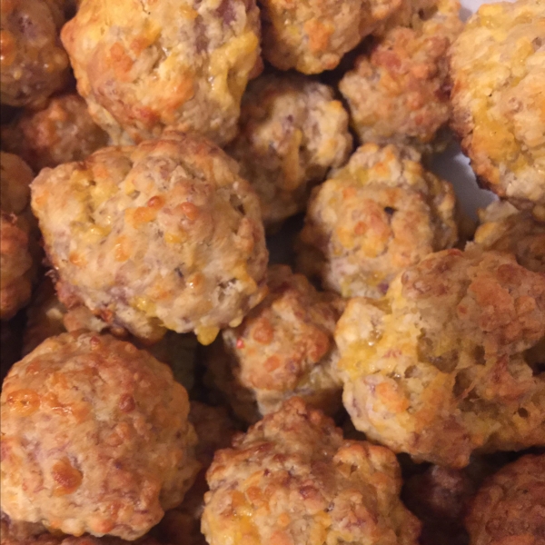 Easy Sausage Cheese Balls