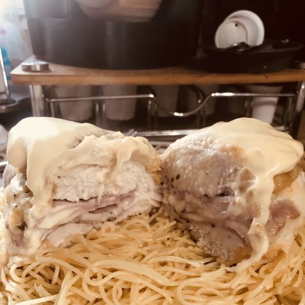 Cordon Bleu Chicken Rolls