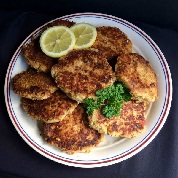 Favorite Salmon Cakes