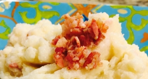 Keto Cauliflower Bacon Cheese Mash