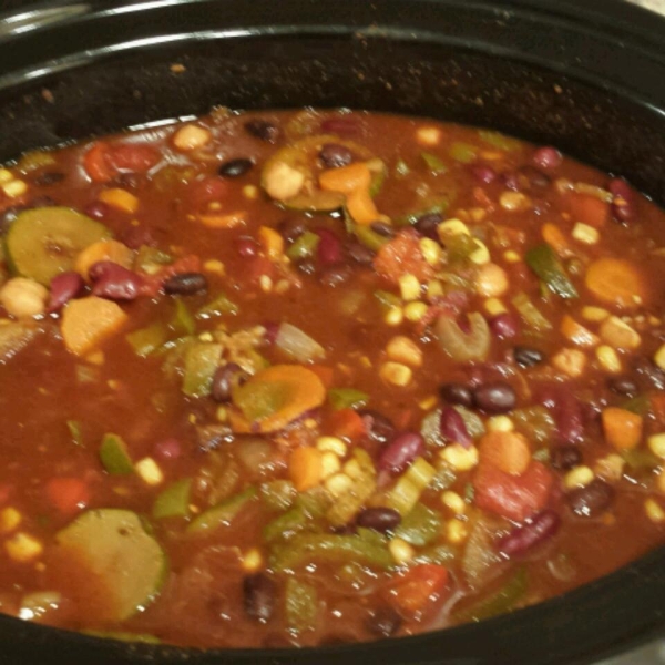 Slow Cooker Vegetable Chili