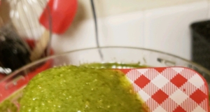 Simple Garlic and Basil Pesto