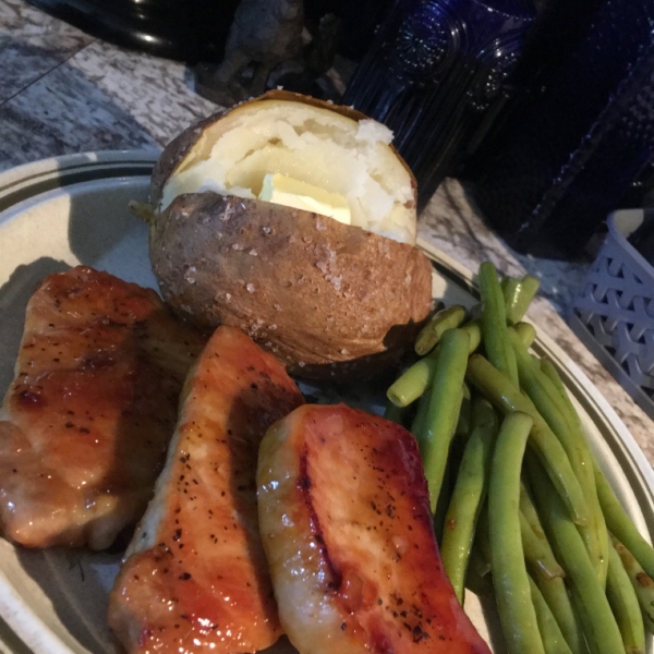 Apricot-Glazed Pork Chops