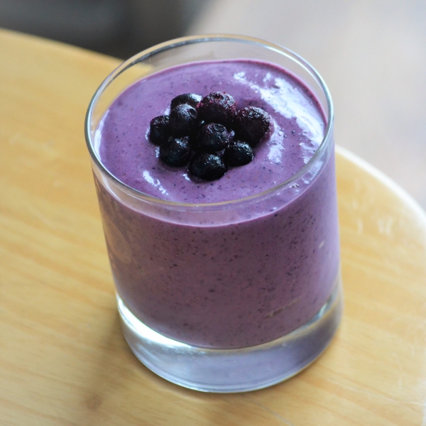 Breakfast Fruit Smoothie with Kefir