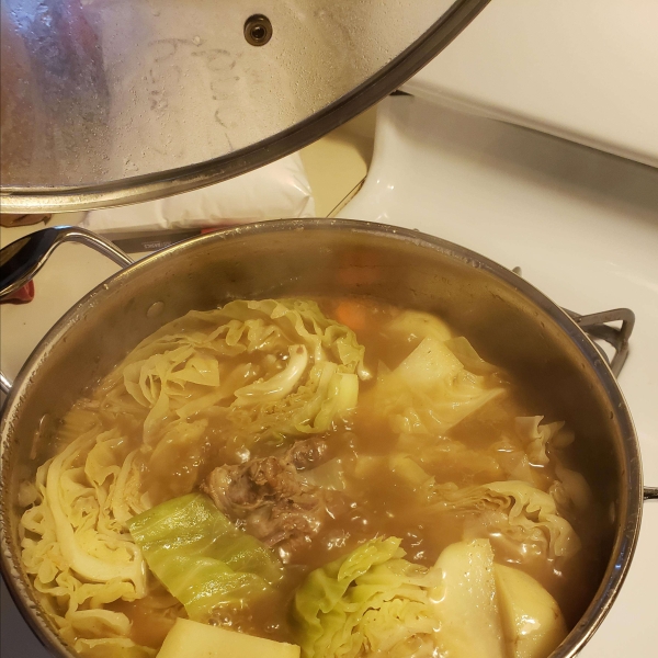 Mexican Oxtail Beef Soup