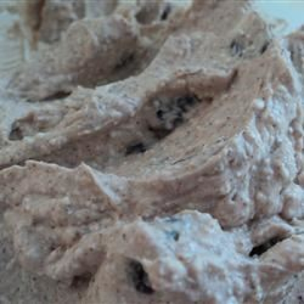 Cinnamon and Raisin Spread