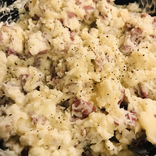 Suzy's Mashed Red Potatoes