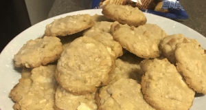 White Chocolate Macadamia Nut Cookies I