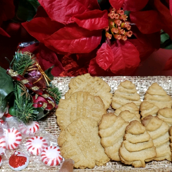 Melt In Your Mouth Peanut Butter Cookies