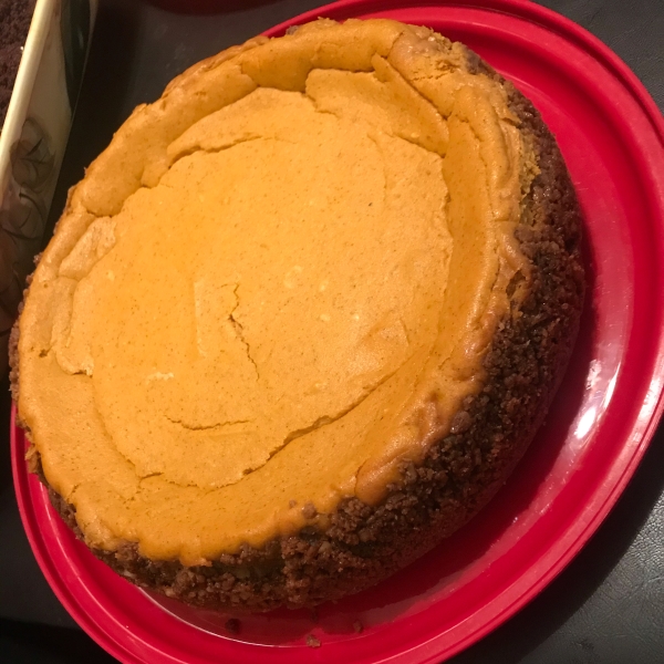 Pumpkin Cheesecake in a Gingersnap Crust