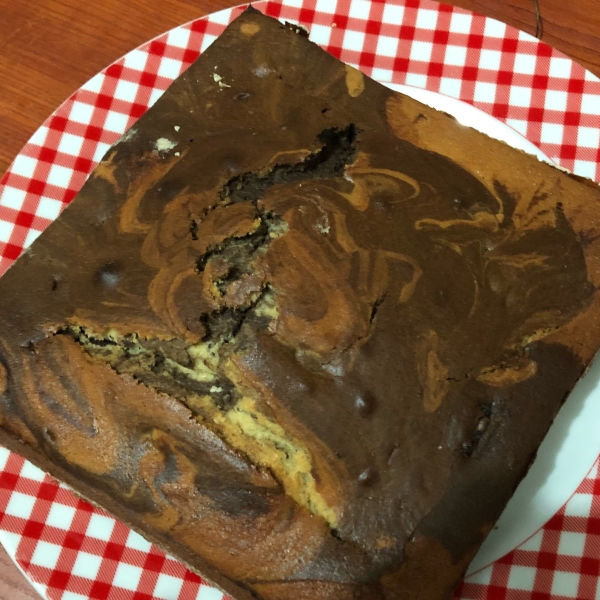 Raisin Pound Cake
